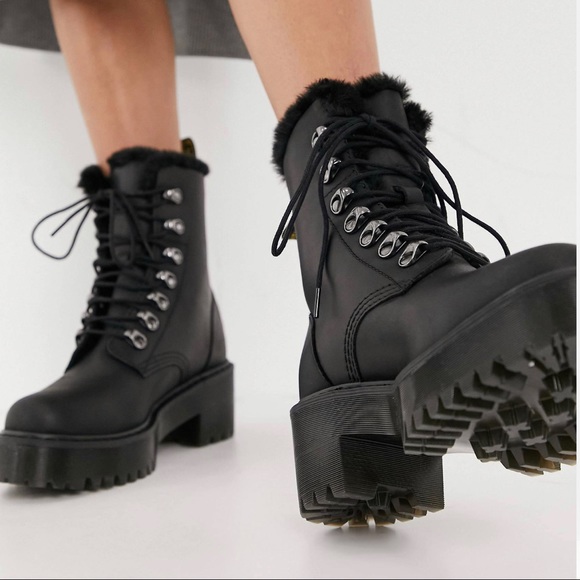 COPY - Dr Martens LEONA FAUX FUR PLATFORM LEATHER BOOTS - Picture 3 of 16